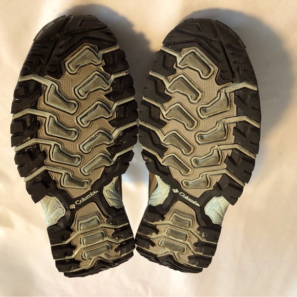 Men’s Columbia hiking shoe - Picture 6 of 7